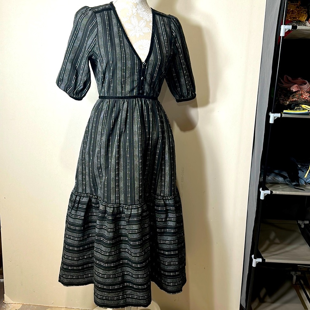 Brand new black midi dress from lulus